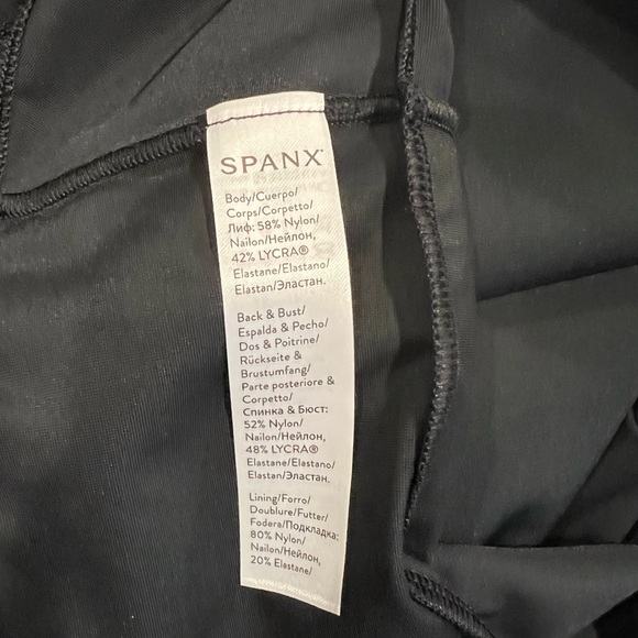 Spanx Open Bust Full Sculpting Slip in Very Black (S) - Picture 9 of 12